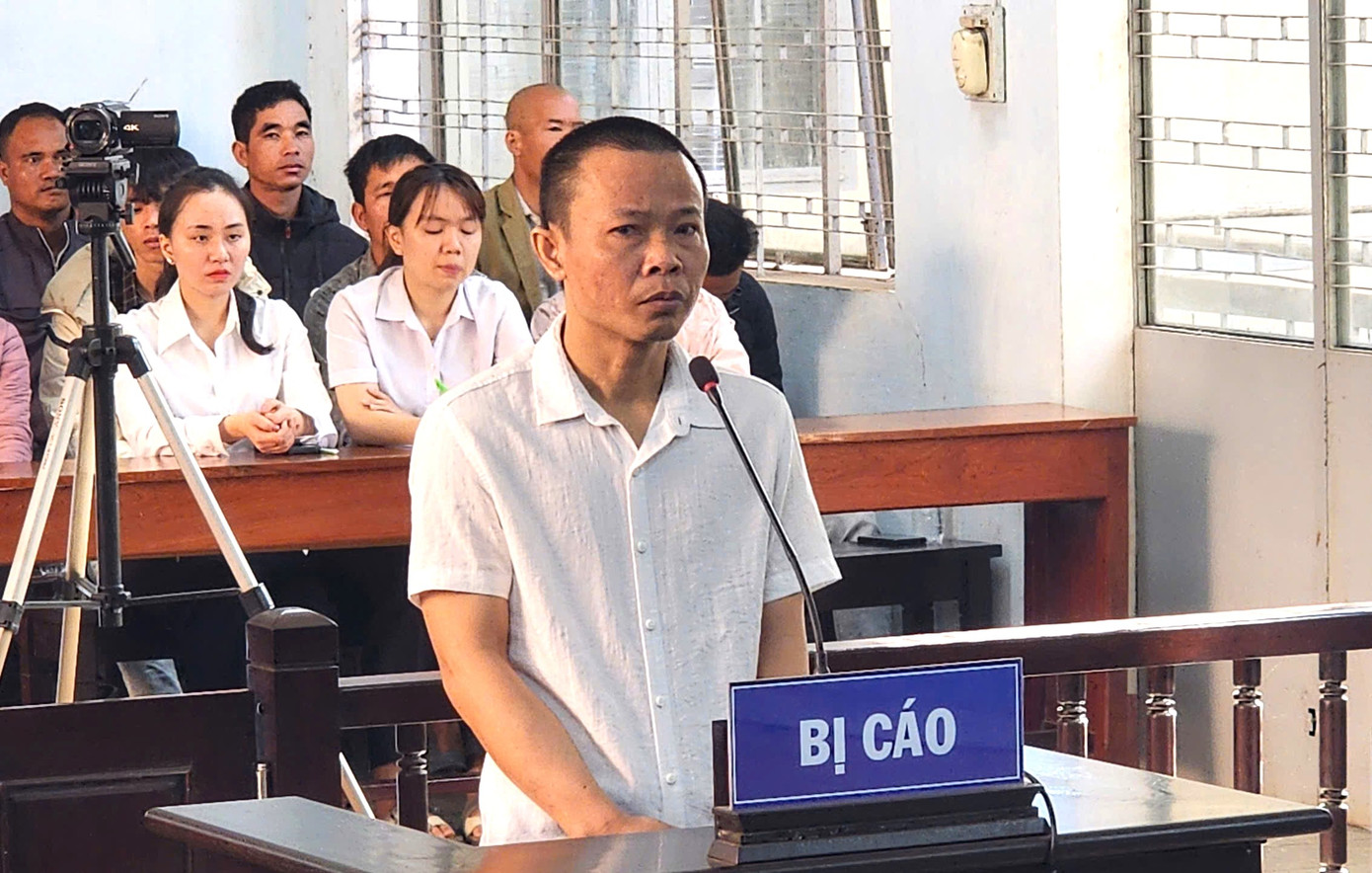 Bị cáo Trần Doãn Tùng.