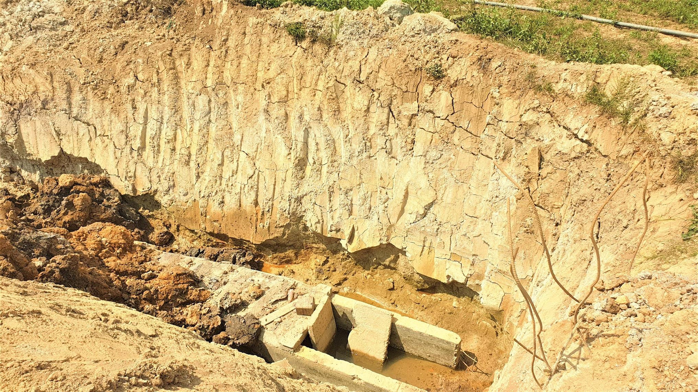 Kênh dẫn nước được thiết kế nằm sâu dưới lòng đất Kênh dẫn nước được thiết kế nằm sâu dưới lòng đất