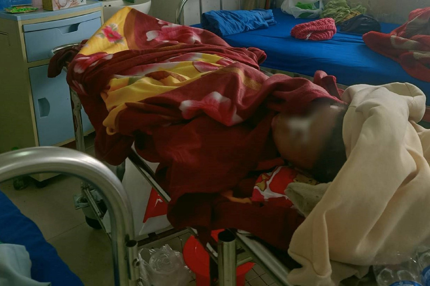 Cháu N.Đ.B.A., đang được điều trị tại Bệnh viện Đa khoa Vùng Tây Nguyên