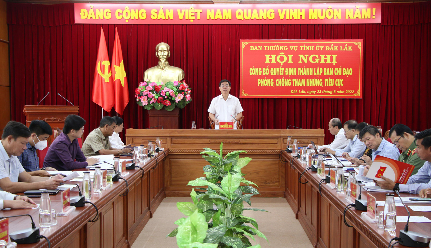 Bí thư Tỉnh ủy Nguyễn Đình Trung làm Trưởng ban chỉ đạo Phòng chống tham nhũng tỉnh Đắk Lắk Bí thư Tỉnh ủy Nguyễn Đình Trung làm Trưởng ban chỉ đạo Phòng chống tham nhũng tỉnh Đắk Lắk