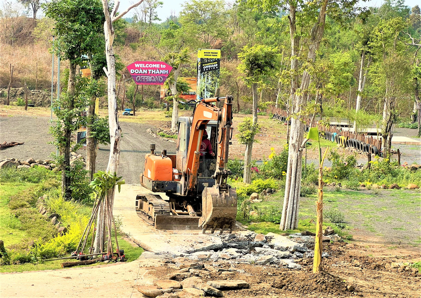 Công trình vi phạm của Đoàn Thành Horse Farm.