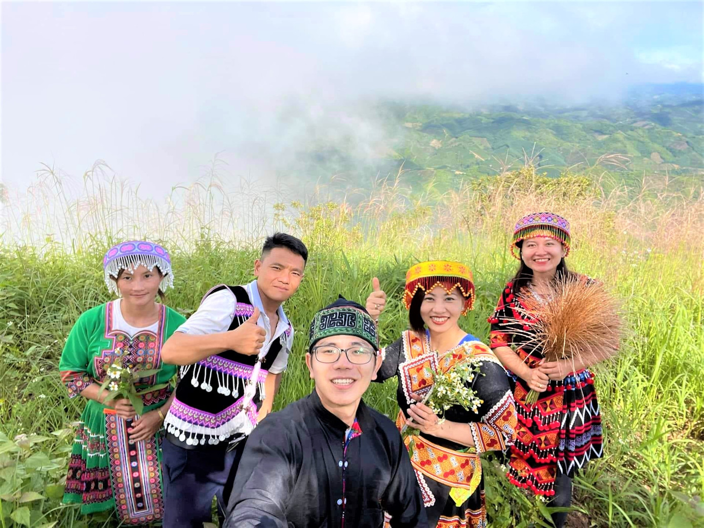 Khung cảnh tại xã Đắk Som khiến du khách thích thú. Khung cảnh tại xã Đắk Som khiến du khách thích thú.