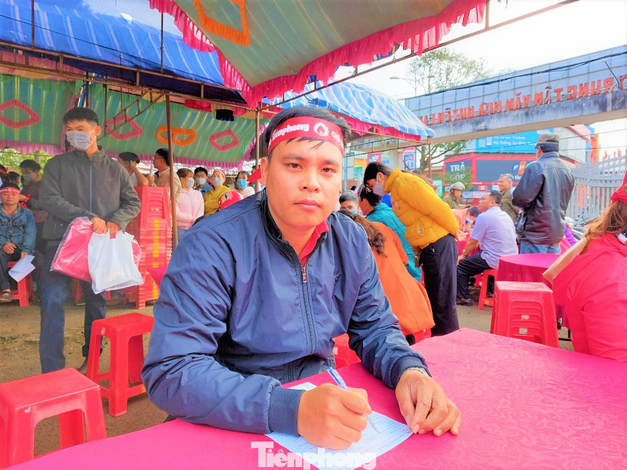 Anh Nguyễn Sáu Tâm, Phó Chủ tịch Hội Chữ thập đỏ xã Xuân Phú