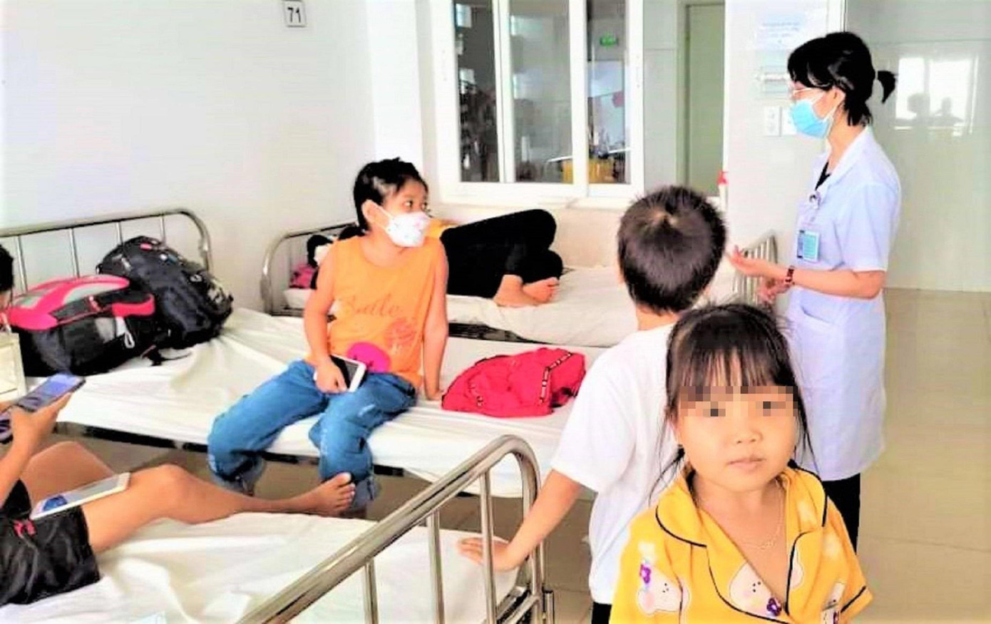 Những trẻ em chờ được truyền máu