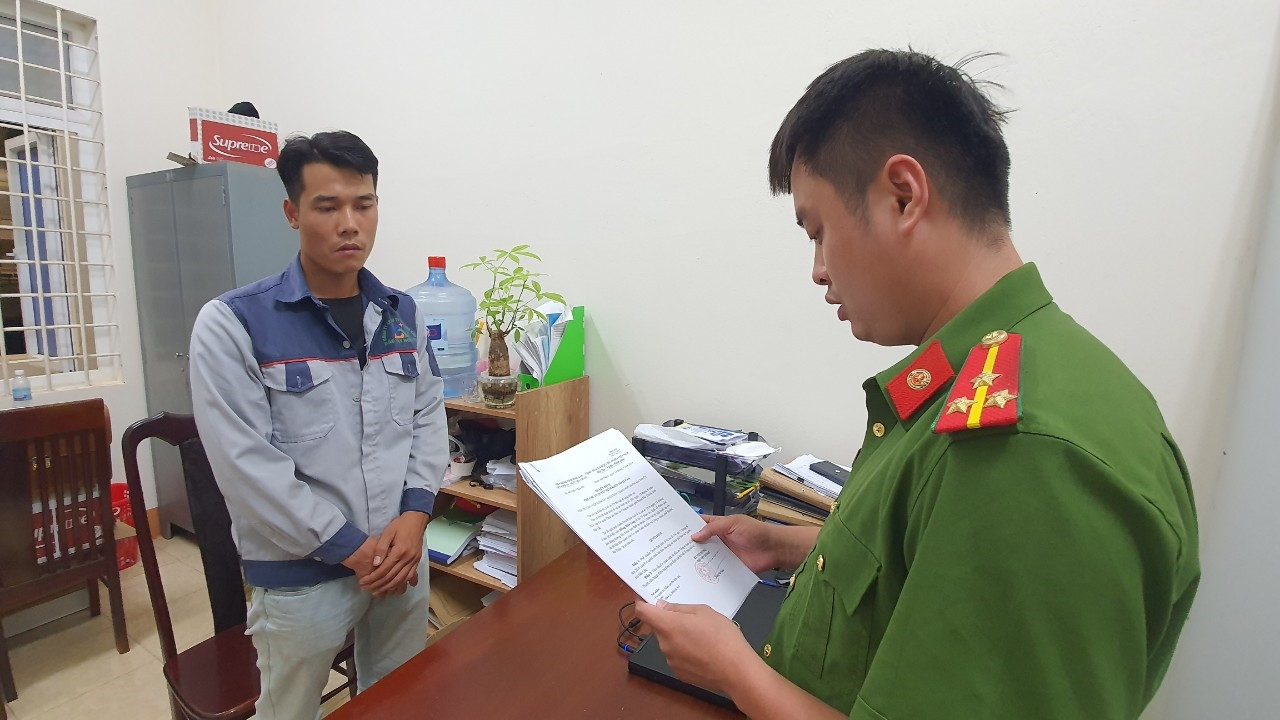 Lái xe Đồng Hữu Long