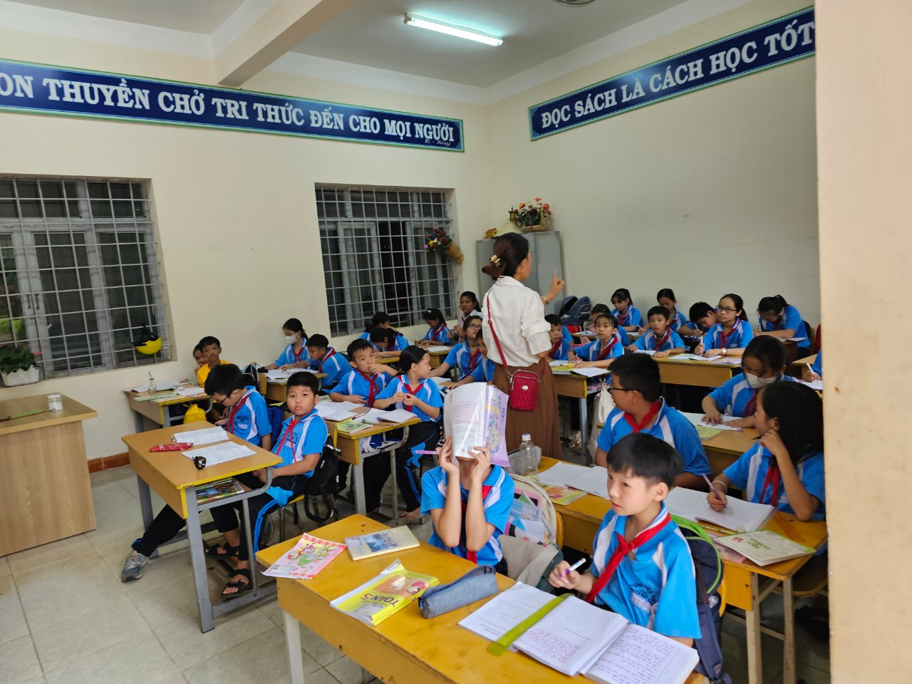 Một tiết học của học sinh Đắk Lắk Một tiết học của học sinh Đắk Lắk