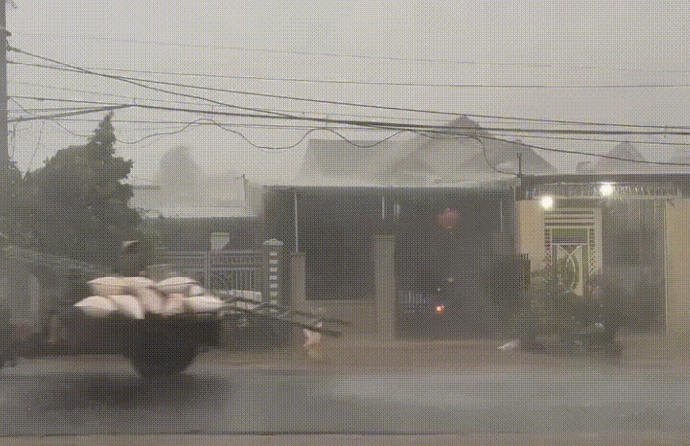 Mưa xuất hiện một số nơi trên địa bàn tỉnh Đắk Lắk Mưa xuất hiện một số nơi trên địa bàn tỉnh Đắk Lắk