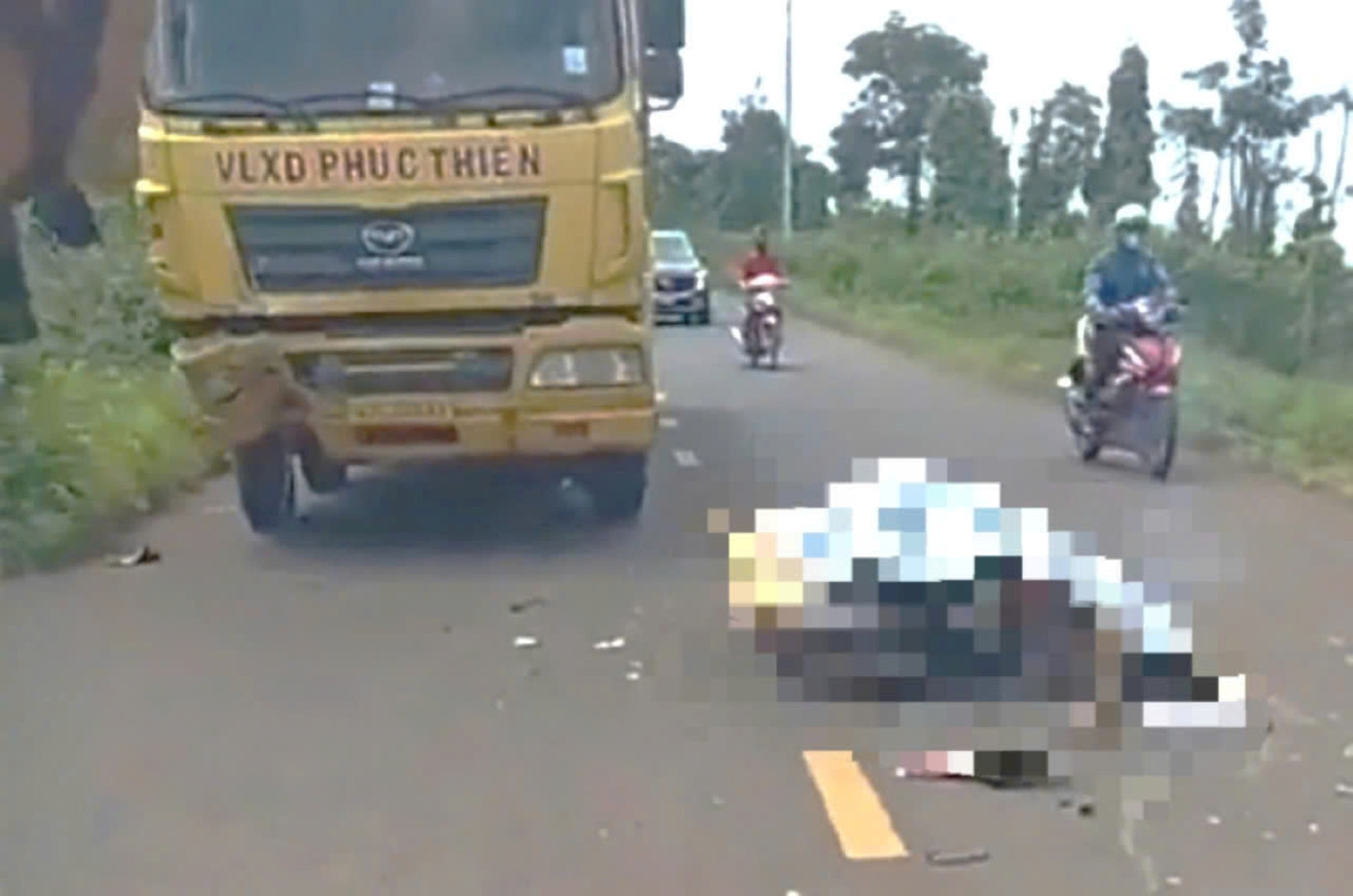 Bà H.D.M. tử vong liên quan đến tai nạn giao thông Bà H.D.M. tử vong liên quan đến tai nạn giao thông