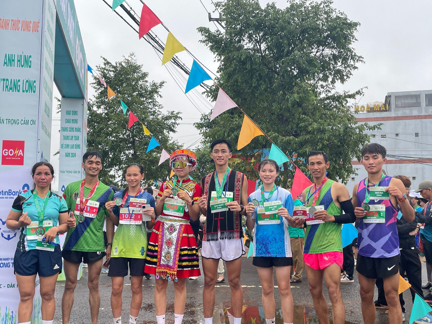 Các vận động viên tham gia giải Half Marathon 2024 ở Tuy Đức, Đắk Nông