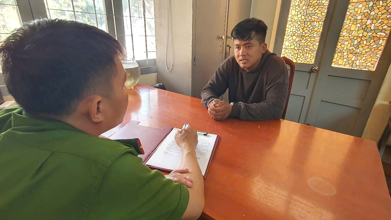 Đối tượng Nguyễn Hùng Huynh