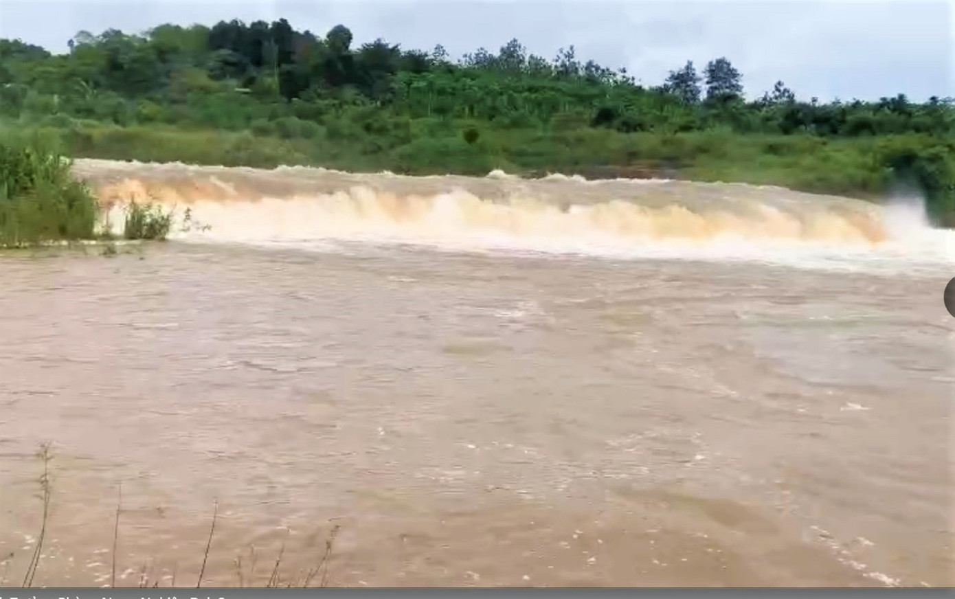 Mực nước sông, suối trên địa bàn Đắk Nông đang dâng lên cao Mực nước sông, suối trên địa bàn Đắk Nông đang dâng lên cao