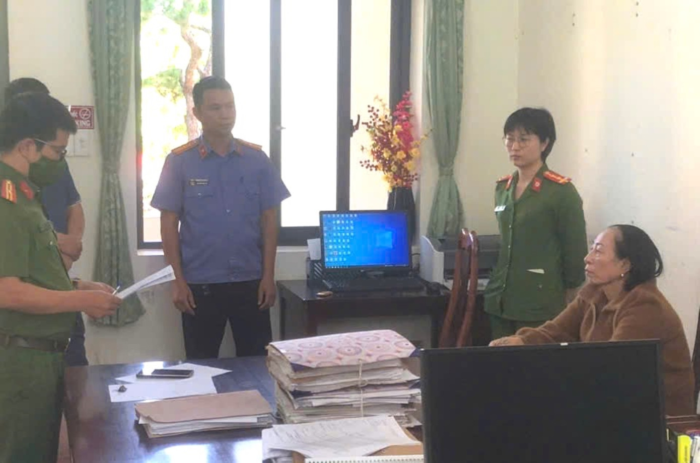 Đối tượng Nguyễn Thị Luấn bị tạm giam để điều tra Đối tượng Nguyễn Thị Luấn bị tạm giam để điều tra