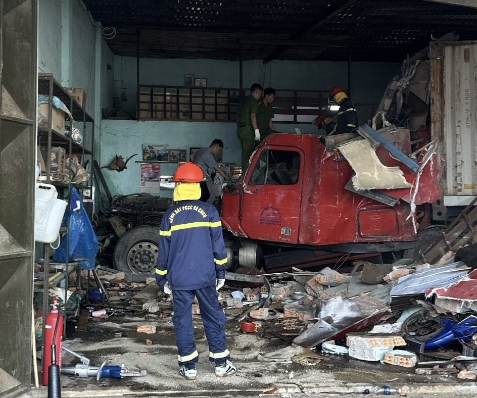 Hiện trường vụ tai nạn Hiện trường vụ tai nạn