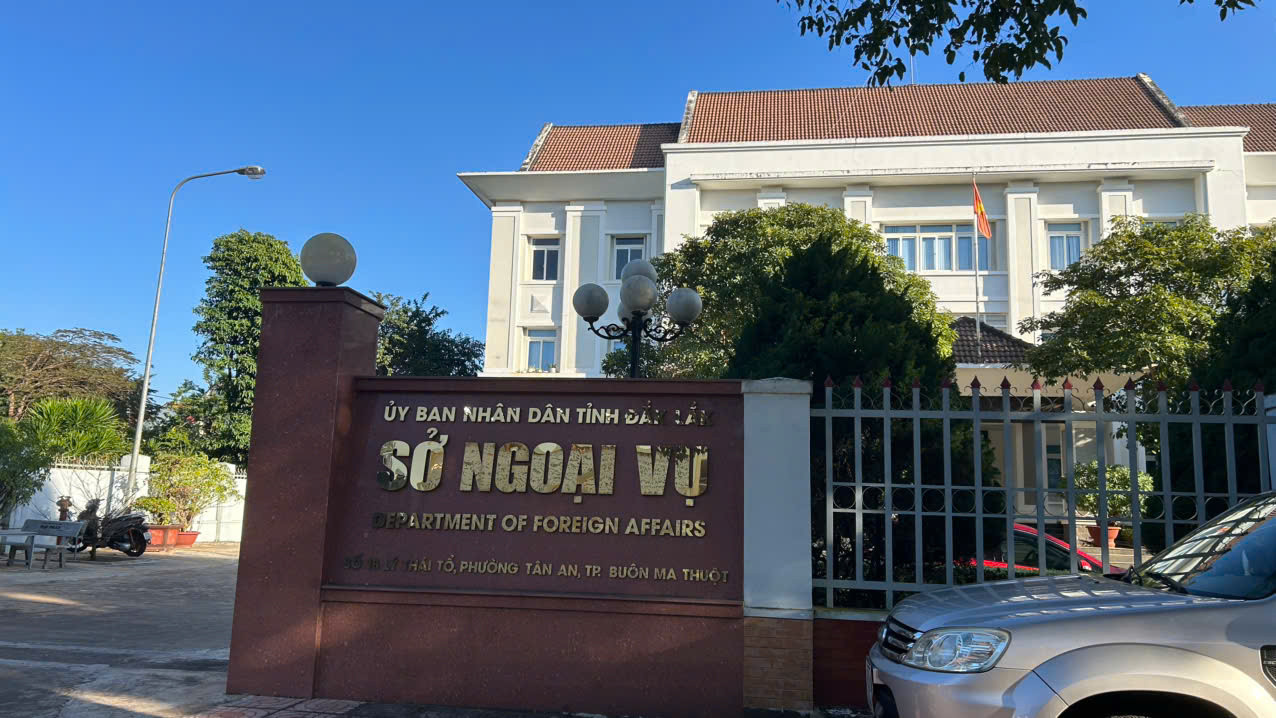 Nơi ông Phạm Văn Phước công tác. Nơi ông Phạm Văn Phước công tác.