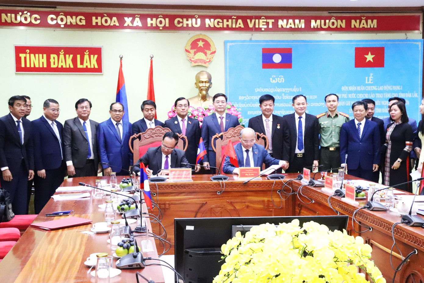 Hai tỉnh Đắk Lắk và tỉnh Sekong ký kết bản ghi nhớ hợp tác.