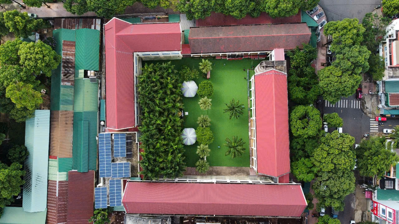 Trường Tiểu học dân lập Nguyễn Bỉnh Khiêm nhìn từ trên cao