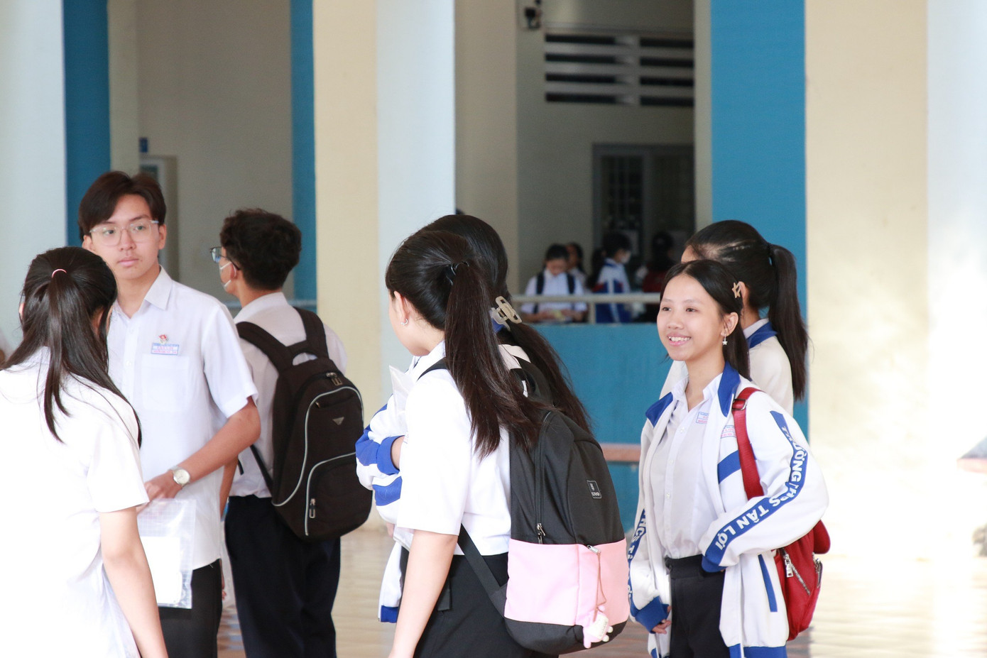 Thí sinh Đắk Lắk dự thi vào lớp 10 Thí sinh Đắk Lắk dự thi vào lớp 10