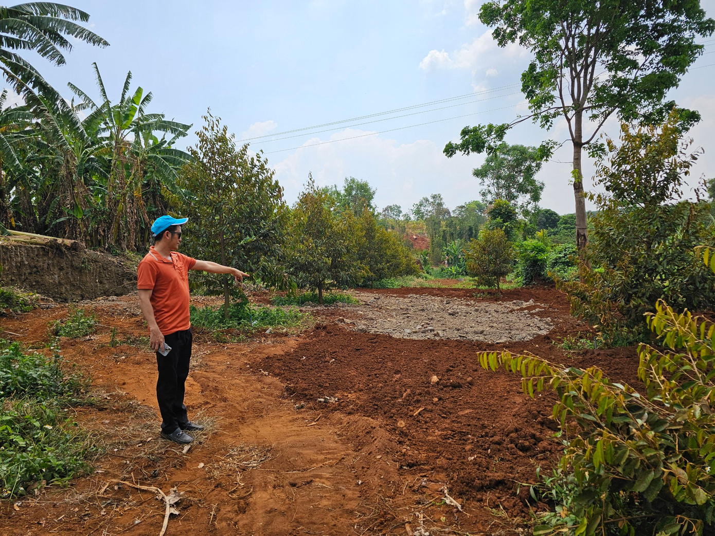 Trước đây gần 1 tháng, đường ống bị vỡ ở gần hệ thống bơm nước Trước đây gần 1 tháng, đường ống bị vỡ ở gần hệ thống bơm nước