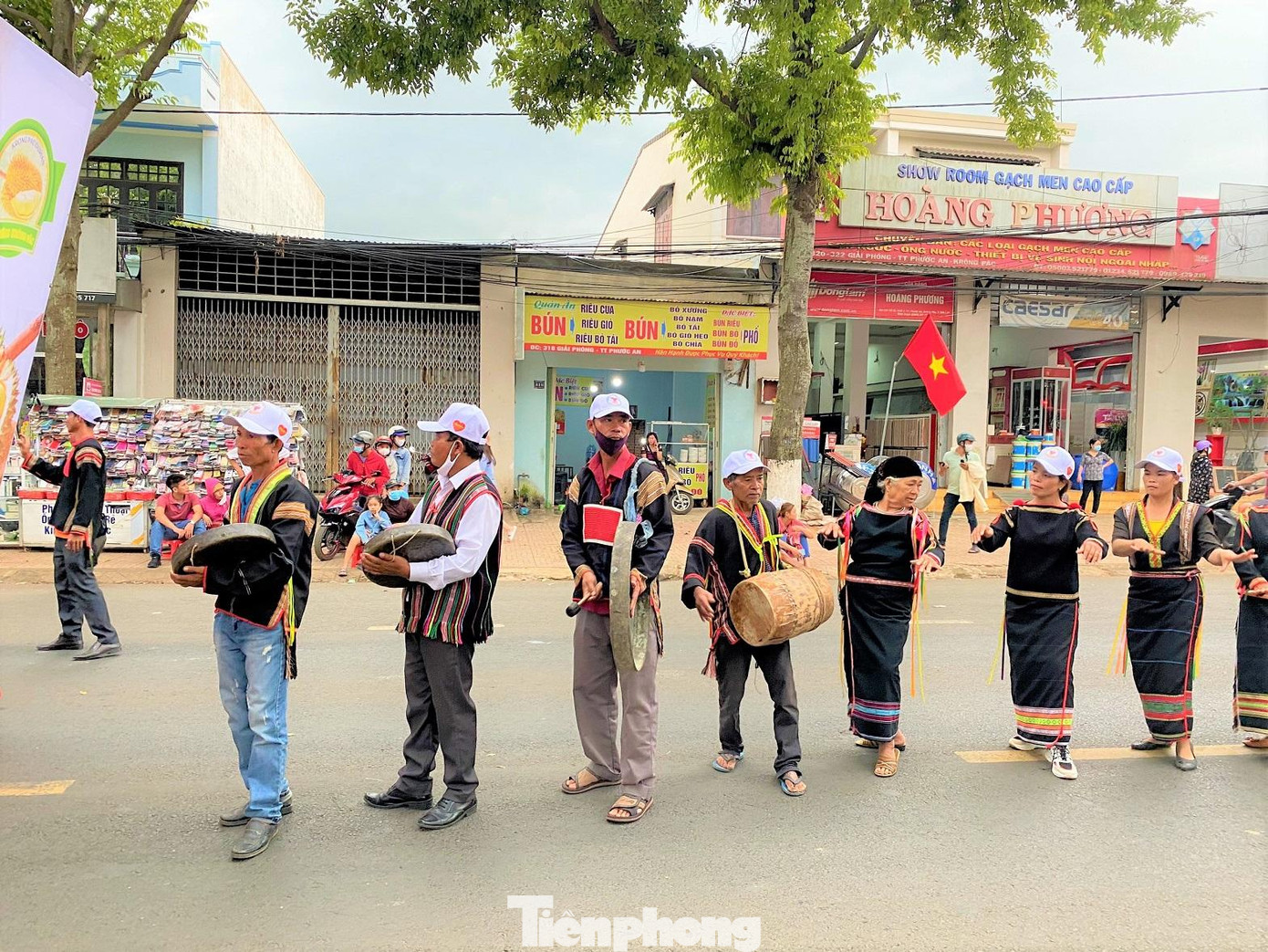 Một tiết mục biểu diễn cồng chiêng Tây Nguyên