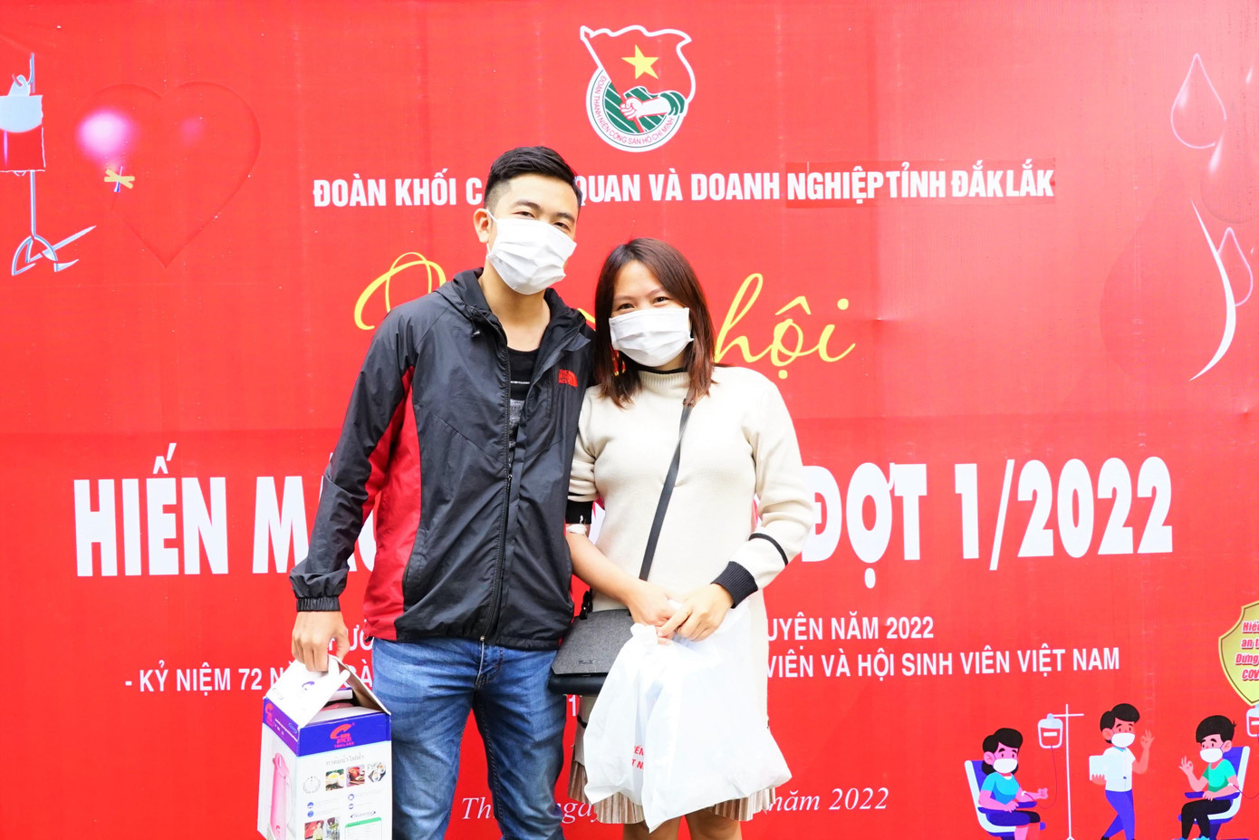 Vợ chồng anh Hải nhiều lần cùng đi hiến máu Vợ chồng anh Hải nhiều lần cùng đi hiến máu