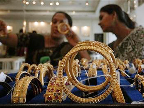 Chú thích ảnh: vàng thế giới đêm qua giảm mạnh về dưới 1.500USD/Oz. Nguồn ảnh: reuters