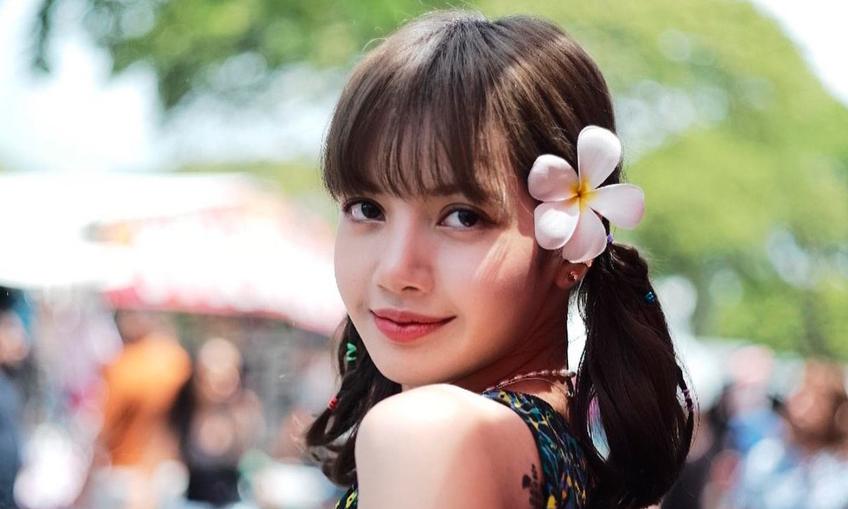 Tin đồn Lisa rời YG không gây nhiều bất ngờ cho cư dân mạng Hàn Quốc. Tin đồn Lisa rời YG không gây nhiều bất ngờ cho cư dân mạng Hàn Quốc.