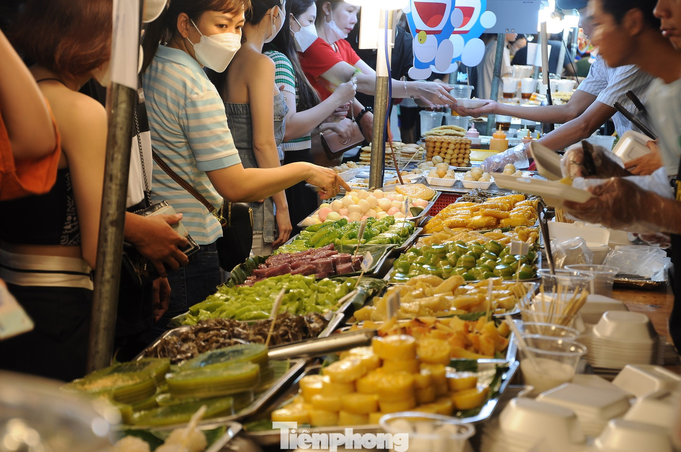 Các loại bánh Nam Bộ được giới thiệu tới thực khách Lễ hội bánh dân gian Nam Bộ năm 2023 (Ảnh: Cảnh Kỳ). Các loại bánh Nam Bộ được giới thiệu tới thực khách Lễ hội bánh dân gian Nam Bộ năm 2023 (Ảnh: Cảnh Kỳ).