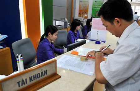 Khối ngoại liên tục rót tiền mua chứng khoán ảnh 1