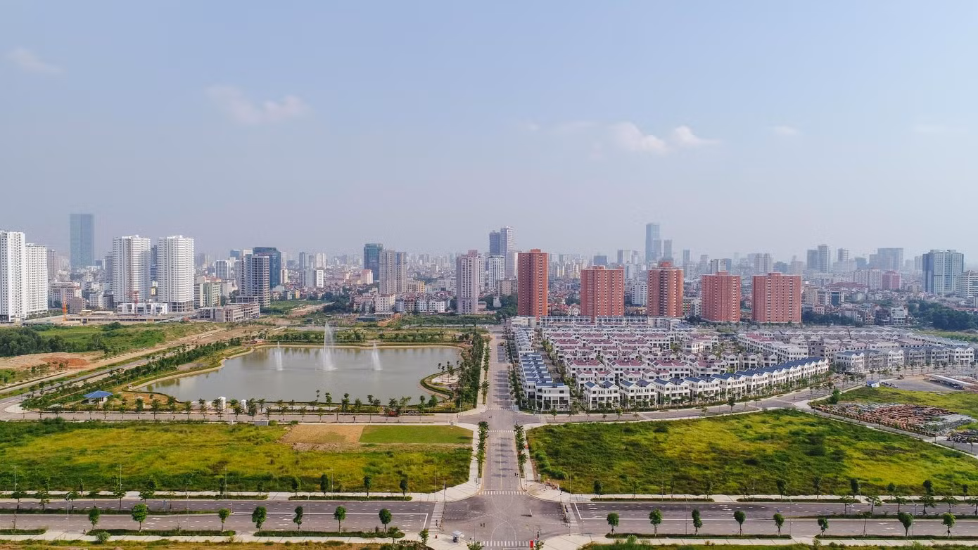 Theo bảng giá đất mới của Hà Nội, khu đô thị Tây Hồ Tây (quận Tây Hồ) là khu đô thị có giá đất cao nhất với hơn 113 triệu đồng/m2, tăng 225% so với bảng giá đất cũ. Ảnh: IT. Theo bảng giá đất mới của Hà Nội, khu đô thị Tây Hồ Tây (quận Tây Hồ) là khu đô thị có giá đất cao nhất với hơn 113 triệu đồng/m2, tăng 225% so với bảng giá đất cũ. Ảnh: IT.