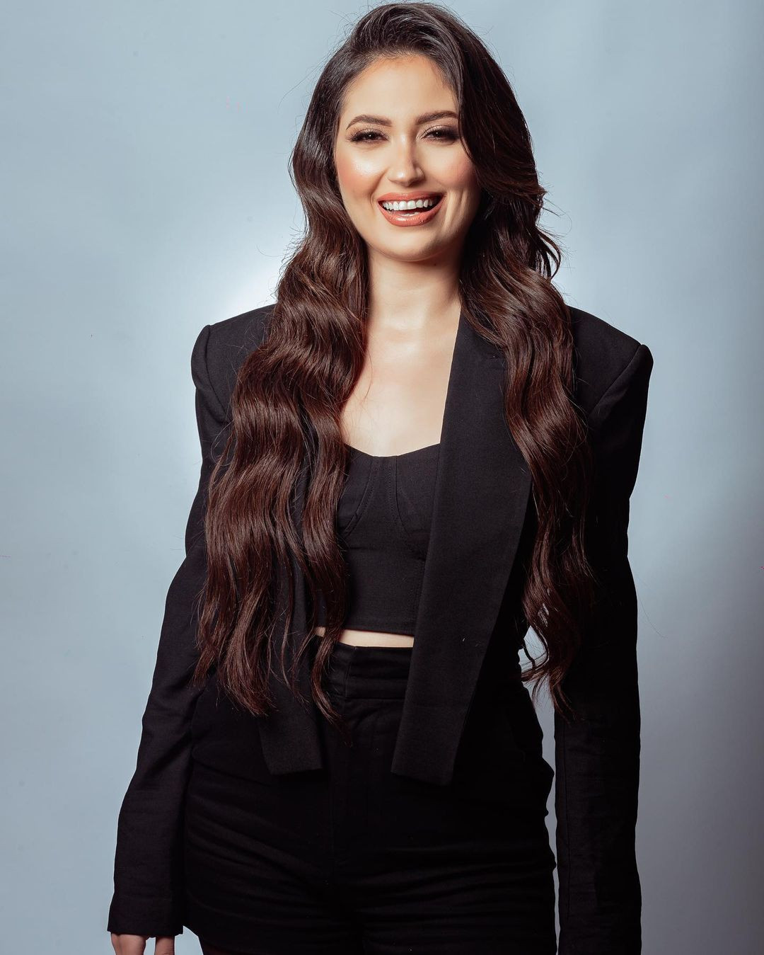 Imen cho biết khoảnh khắc đáng tự hào nhất của cô là hoàn thành một dự án nhân đạo, nơi cô giúp thiết lập không gian an toàn và nuôi dưỡng trẻ em trong một trường tiểu học.