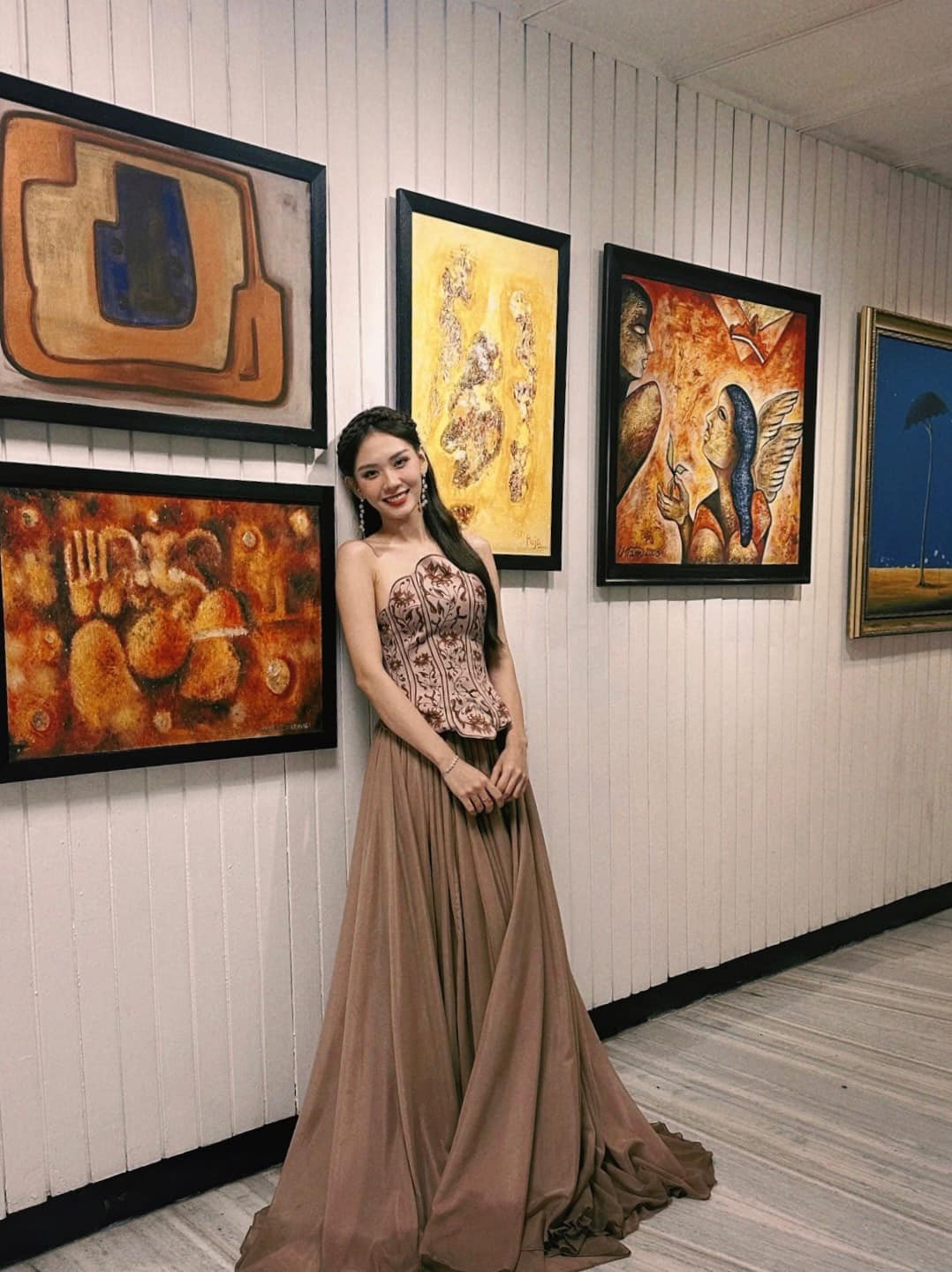 Người đẹp Nhân ái và Head to Head Challenge là hai phần thi mà khán giả mong chờ Mai Phương tỏa sáng, tuy nhiên kết quả cũng không được như ý. Lý giải cho kết quả này, nhiều khán giả cho rằng đối thủ của Mai Phương quá mạnh.