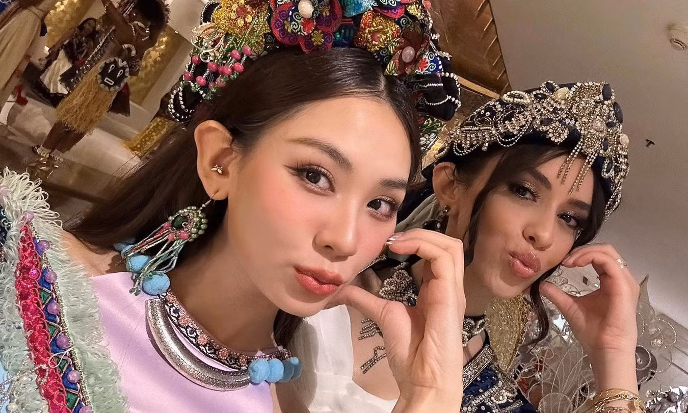 Mai Phương và các thí sinh tại Hoa hậu Thế giới 2024. Mai Phương và các thí sinh tại Hoa hậu Thế giới 2024.