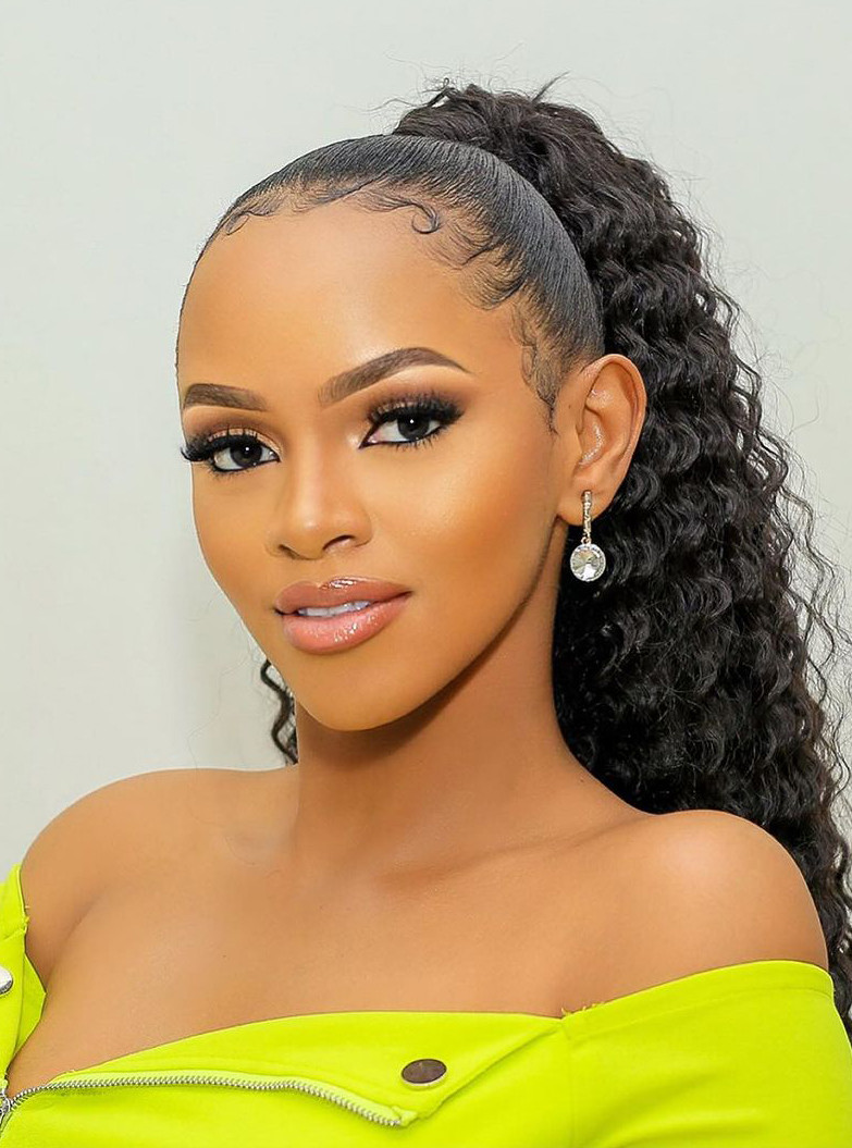 Hai đại diện Nigeria và Tanzania.