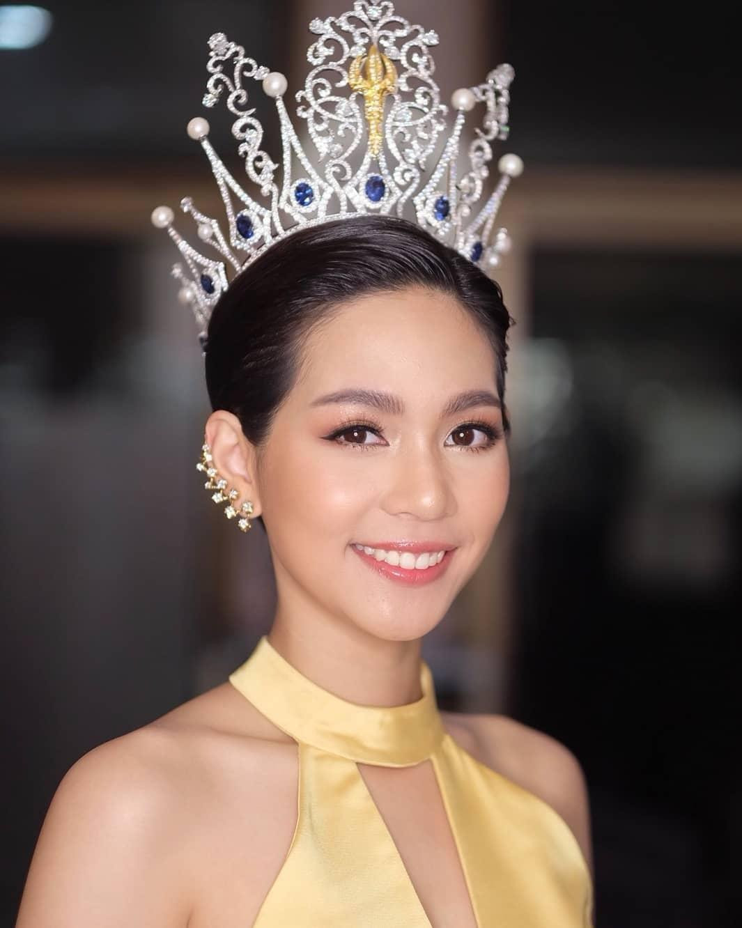 Trang chủ của cuộc thi Miss International đã đăng tải lịch trình làm việc chính thức của đương kim Hoa hậu Quốc tế Sireethorn Leearamwat tại Việt Nam.