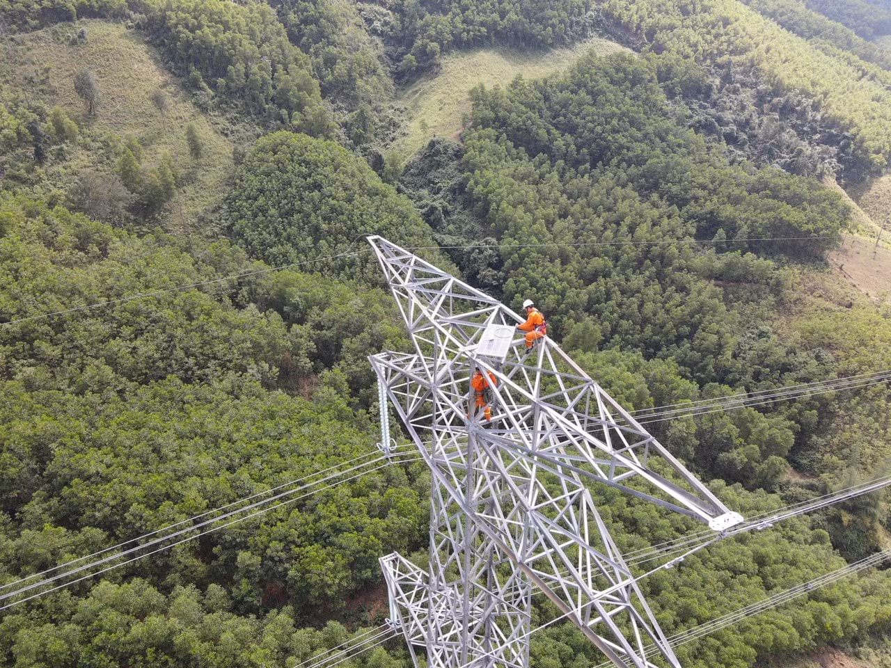 Tuyến đường dây sau khi hoàn thành sẽ giúp giải bài toán thiếu điện cho miền Bắc trong thời gian tới