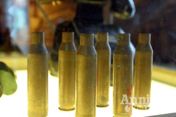 Vỏ đạn súng máy 14,5mm được Liên đội tự vệ Hoàn Kiếm bắn rơi chiếc F111 A của Mỹ đêm 22-12-1972