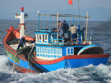 Ngư dân ra Hoàng Sa vững tin vì đã có nghiệp đoàn. Ngư dân ra Hoàng Sa vững tin vì đã có nghiệp đoàn