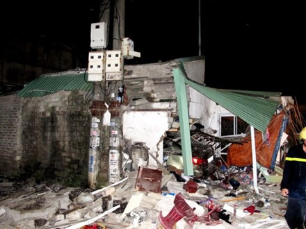 BẢN TIN ATGT: Thiếu nữ 19 tuổi tử vong dưới bánh xe tải ảnh 4