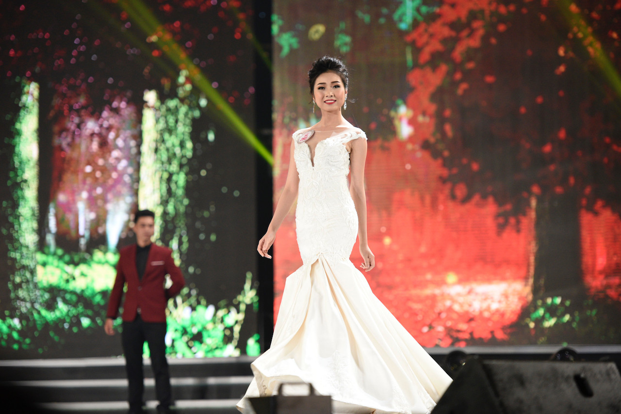 Đỗ Mỹ Linh đăng quang Hoa hậu Việt Nam 2016 ảnh 6