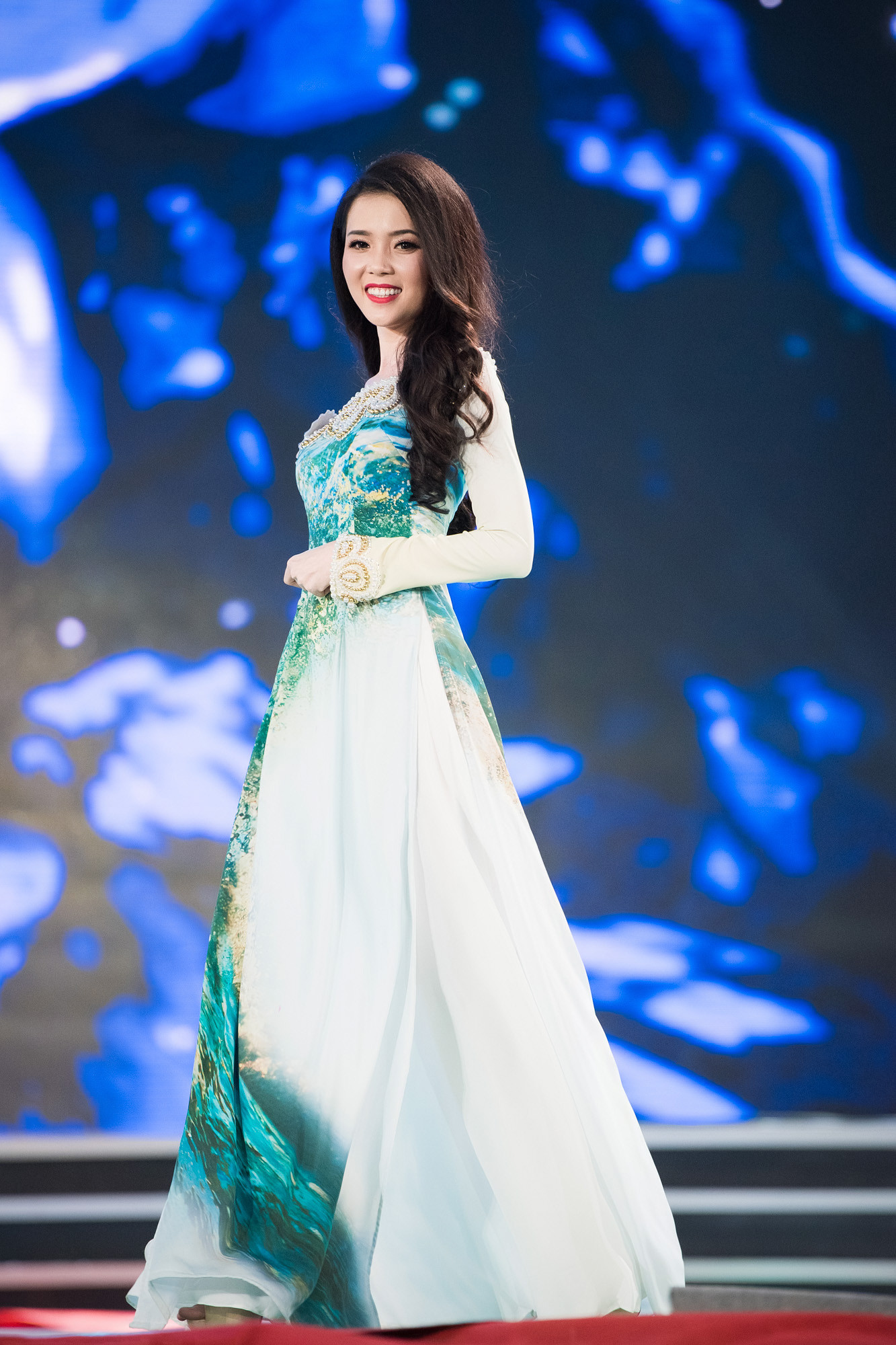 Đỗ Mỹ Linh đăng quang Hoa hậu Việt Nam 2016 ảnh 31