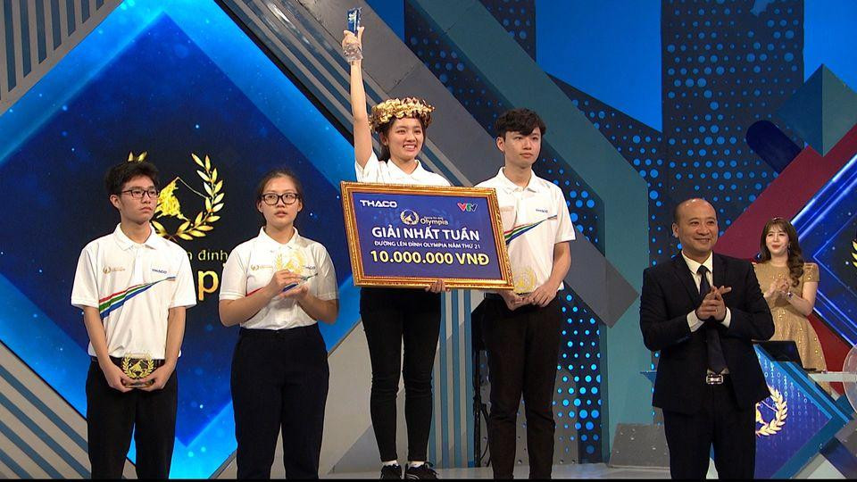 Cô bạn là nữ thí sinh đầu tiên giành được vòng nguyệt quế Olympia năm 2021 - Ảnh: Fanpage Đường lên đỉnh Olympia Cô bạn là nữ thí sinh đầu tiên giành được vòng nguyệt quế Olympia năm 2021 - Ảnh: Fanpage Đường lên đỉnh Olympia