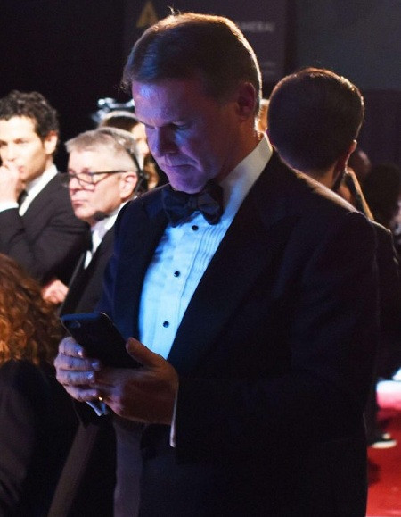 Showbiz 28/2: Trường Giang-Nhã Phương tình tứ bên nhau 'đốn tim' fan ảnh 4