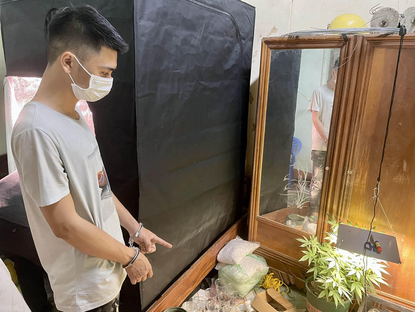 Đối tượng Tuấn. Đối tượng Tuấn.