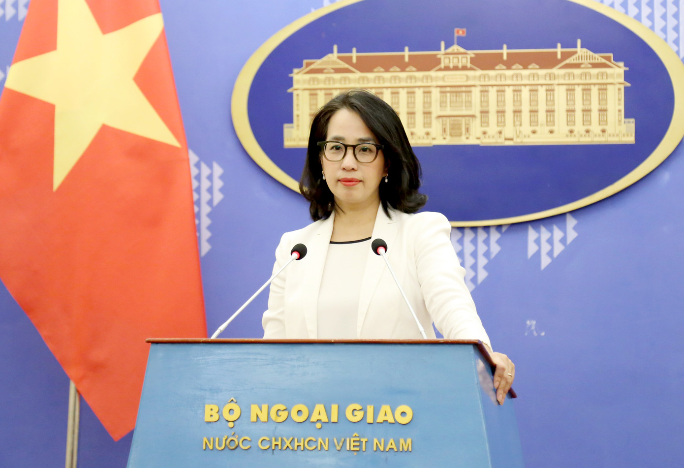 Người phát ngôn Bộ Ngoại giao Phạm Thu Hằng Người phát ngôn Bộ Ngoại giao Phạm Thu Hằng