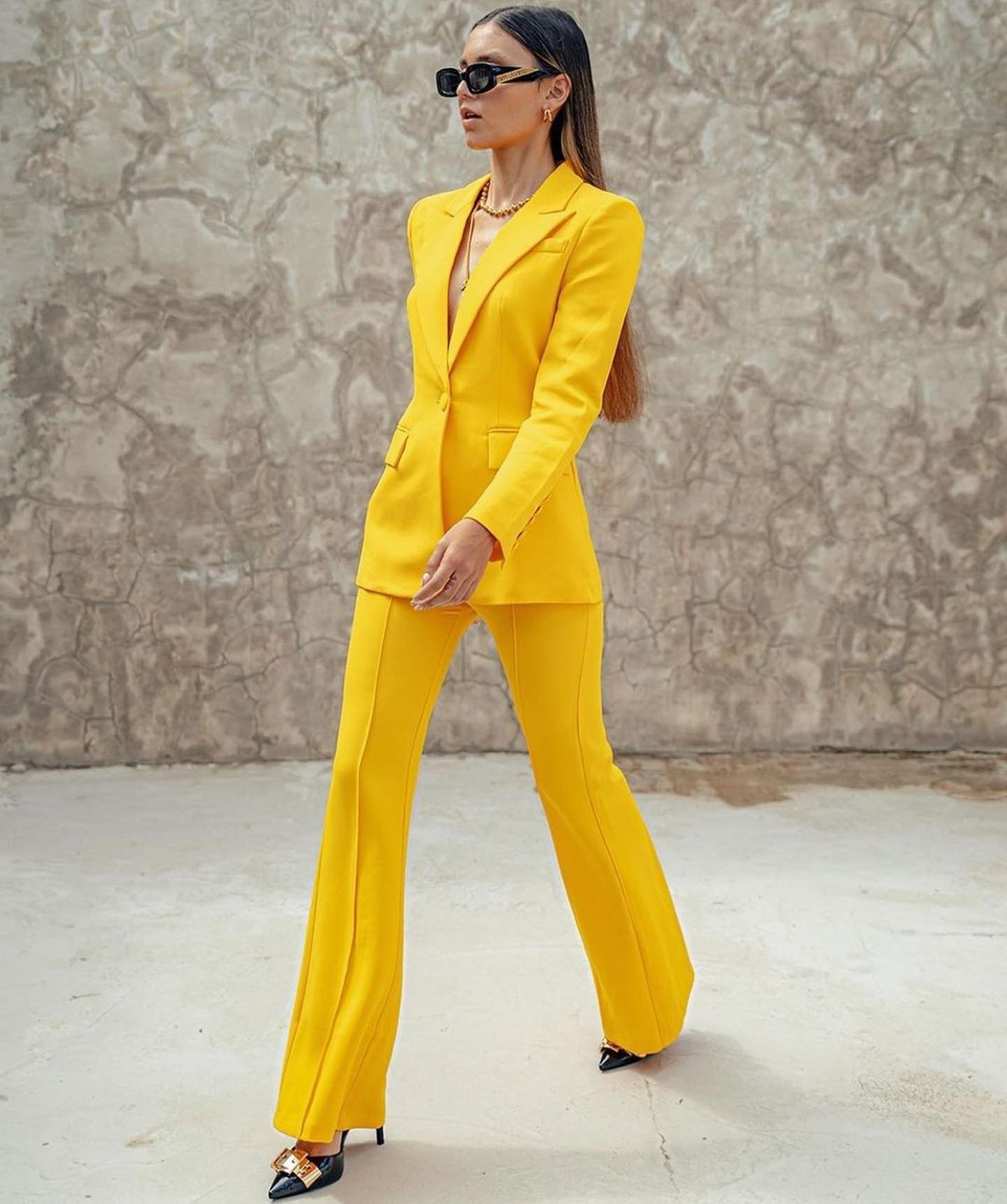 Mặc dù cuộc thi Hoa hậu Trái Đất 2023 chưa khởi động, các chuyên trang sắc đẹp đều đánh giá cao Victoria. Cô được cho là sẽ vào top cao và tiếp nối thành công của các mỹ nhân Puerto Rico ở đấu trường Miss Earth. Đương kim Hoa hậu Trái Đất 2022 là người đẹp Mina Sue Choi. Cô là mỹ nhân Hàn Quốc đầu tiên giành được danh hiệu này.