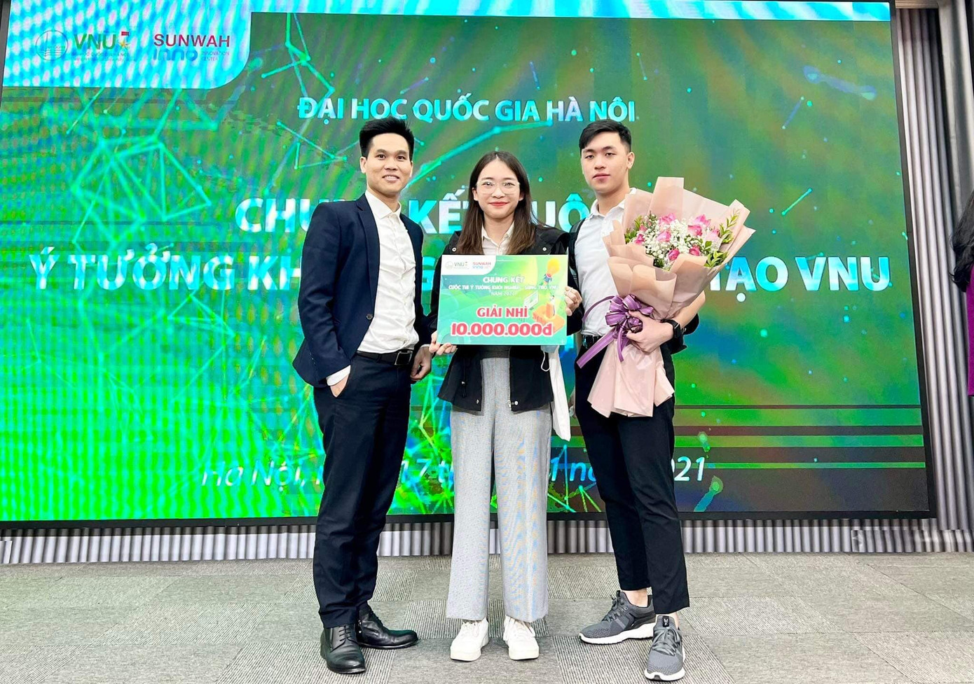 Nữ thủ khoa Nguyễn Phương Anh. Ảnh: NVCC