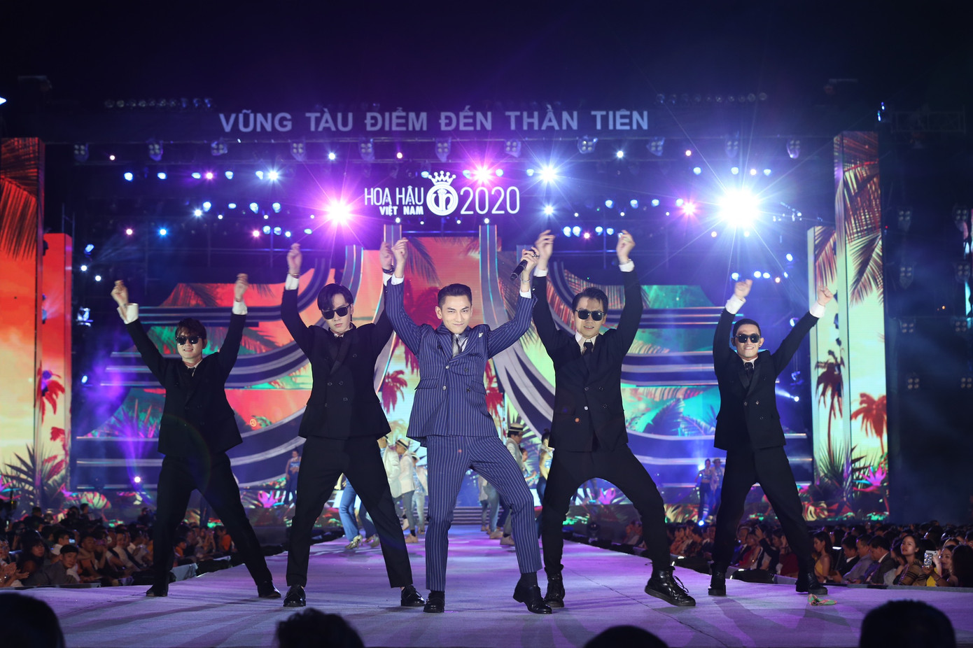 Xướng tên top 5 Người đẹp Biển - Hoa hậu Việt Nam năm 2020 ảnh 59