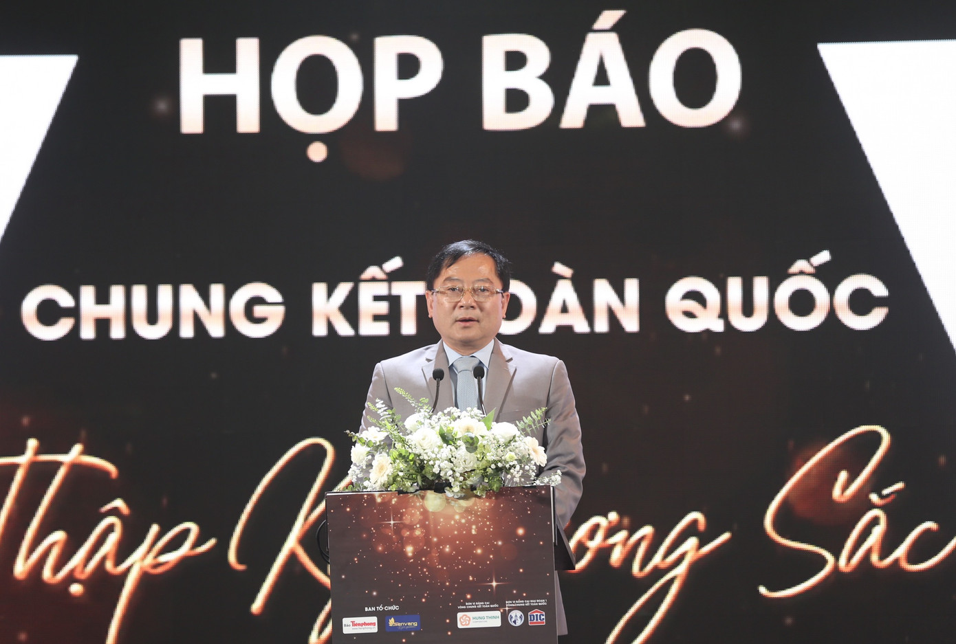 Truyền hình trực tiếp Chung kết toàn quốc Hoa hậu Việt Nam 2020 trên sóng VTV3 ảnh 30