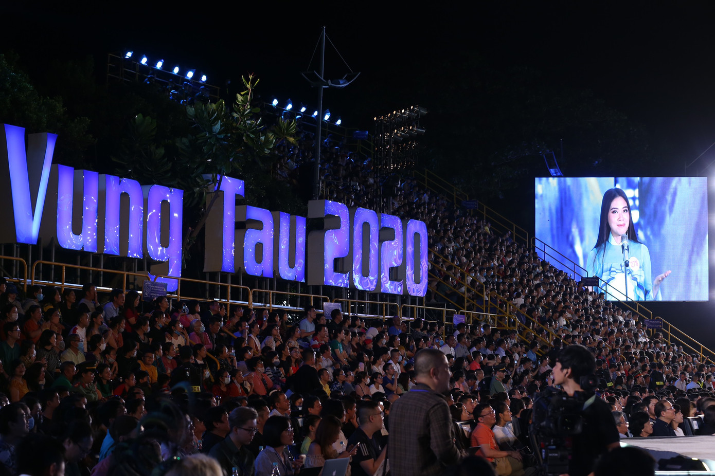 Xướng tên top 5 Người đẹp Biển - Hoa hậu Việt Nam năm 2020 ảnh 42