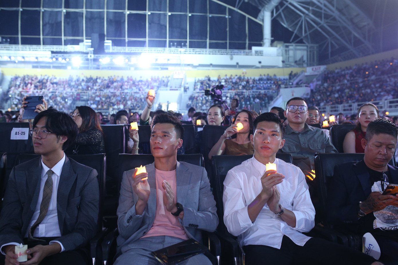 Đỗ Thị Hà đăng quang Hoa hậu Việt Nam 2020 ảnh 16